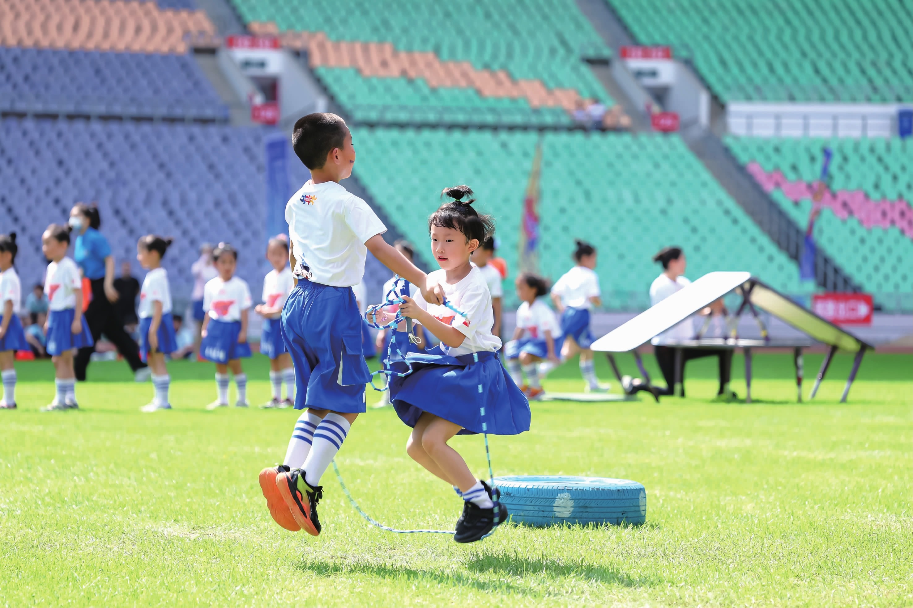 [中超]第2轮：上海海港VS长春亚泰